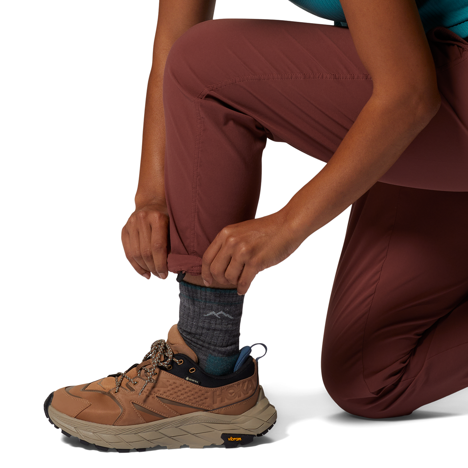 Mountain Hardwear W Dynama™ Pull-On Ankle Pant in BRAUN