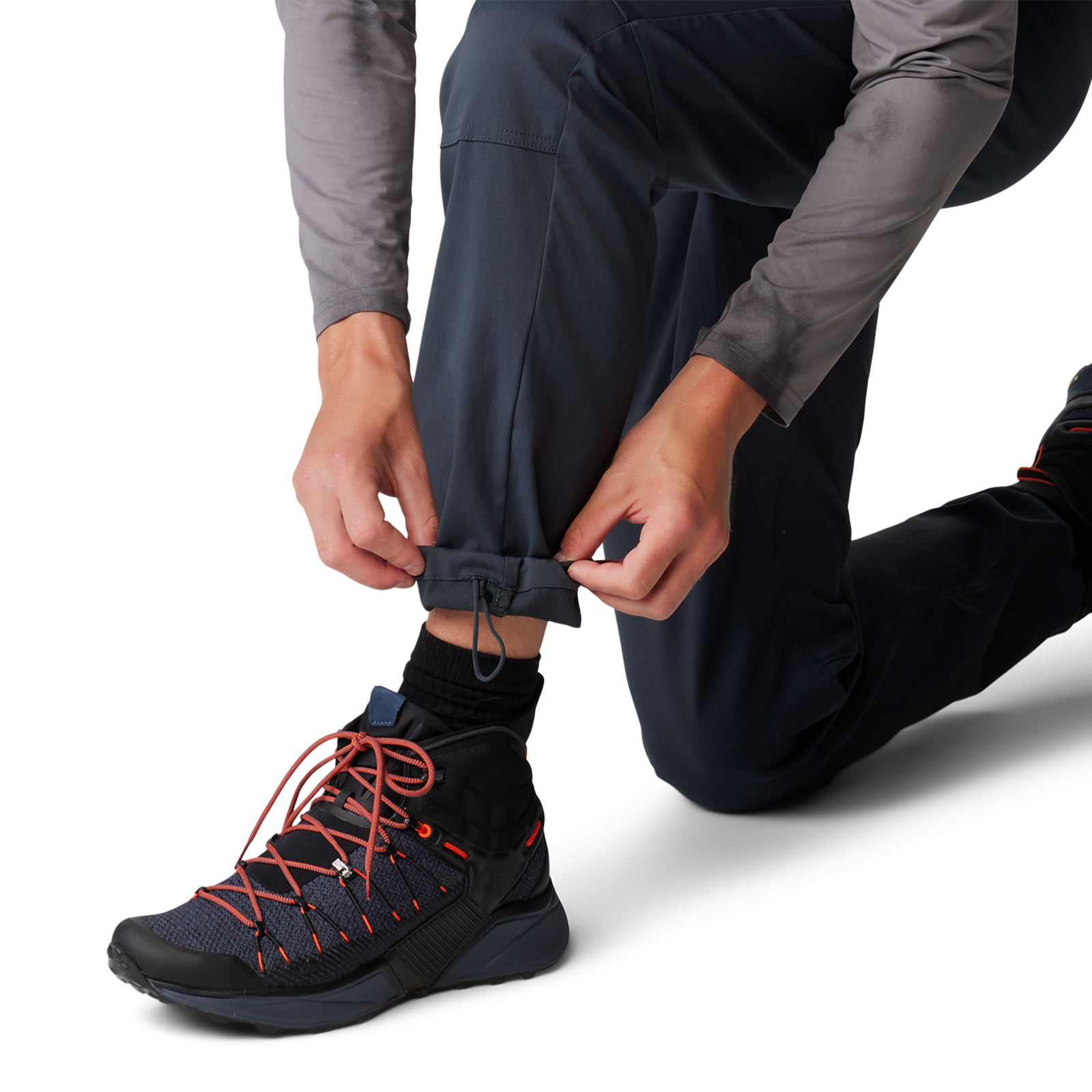 Mountain Hardwear M Hardwear AP™ Active Crossover Pant in SCHWARZ