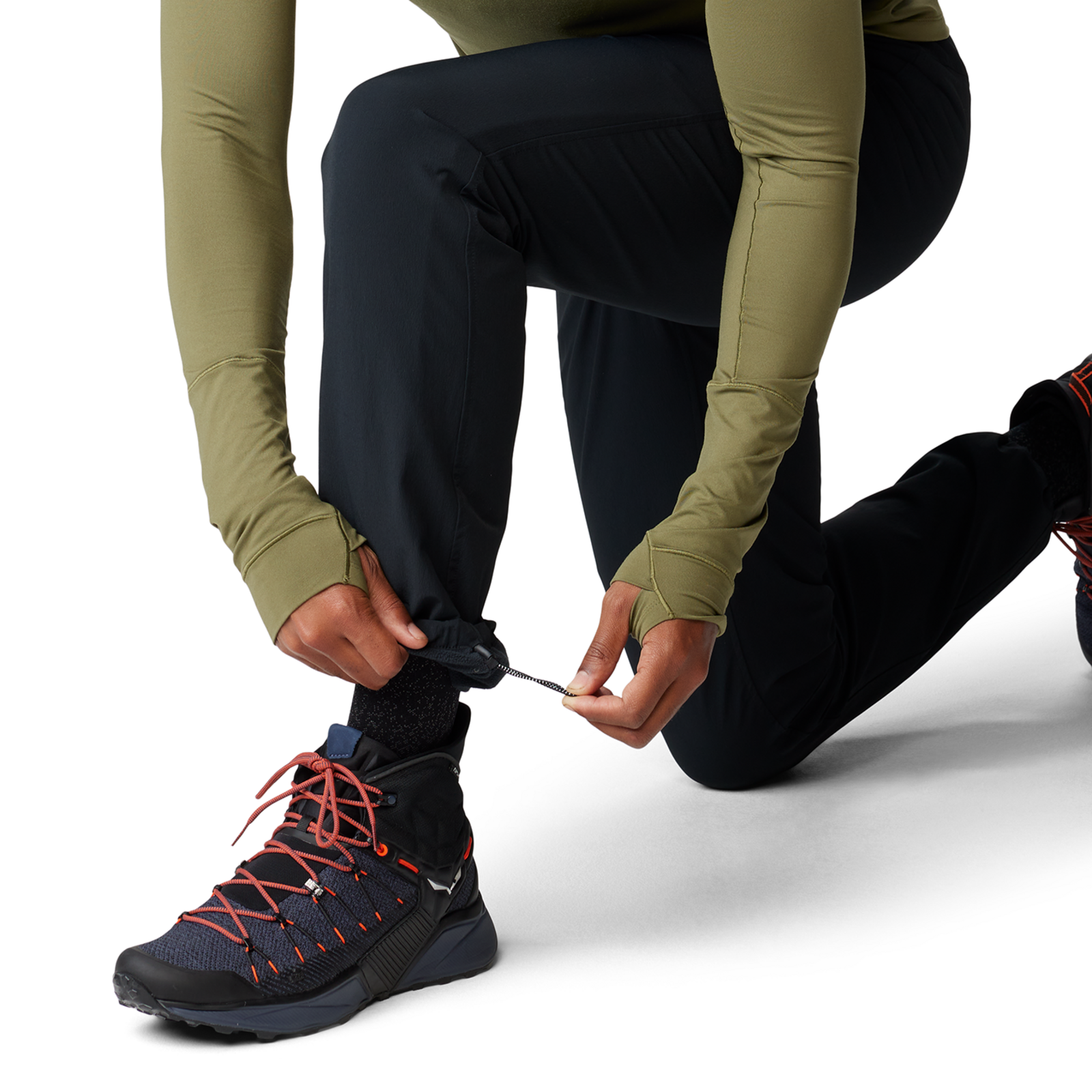 Mountain Hardwear M Yumalino™ Active Lined Pant in SCHWARZ