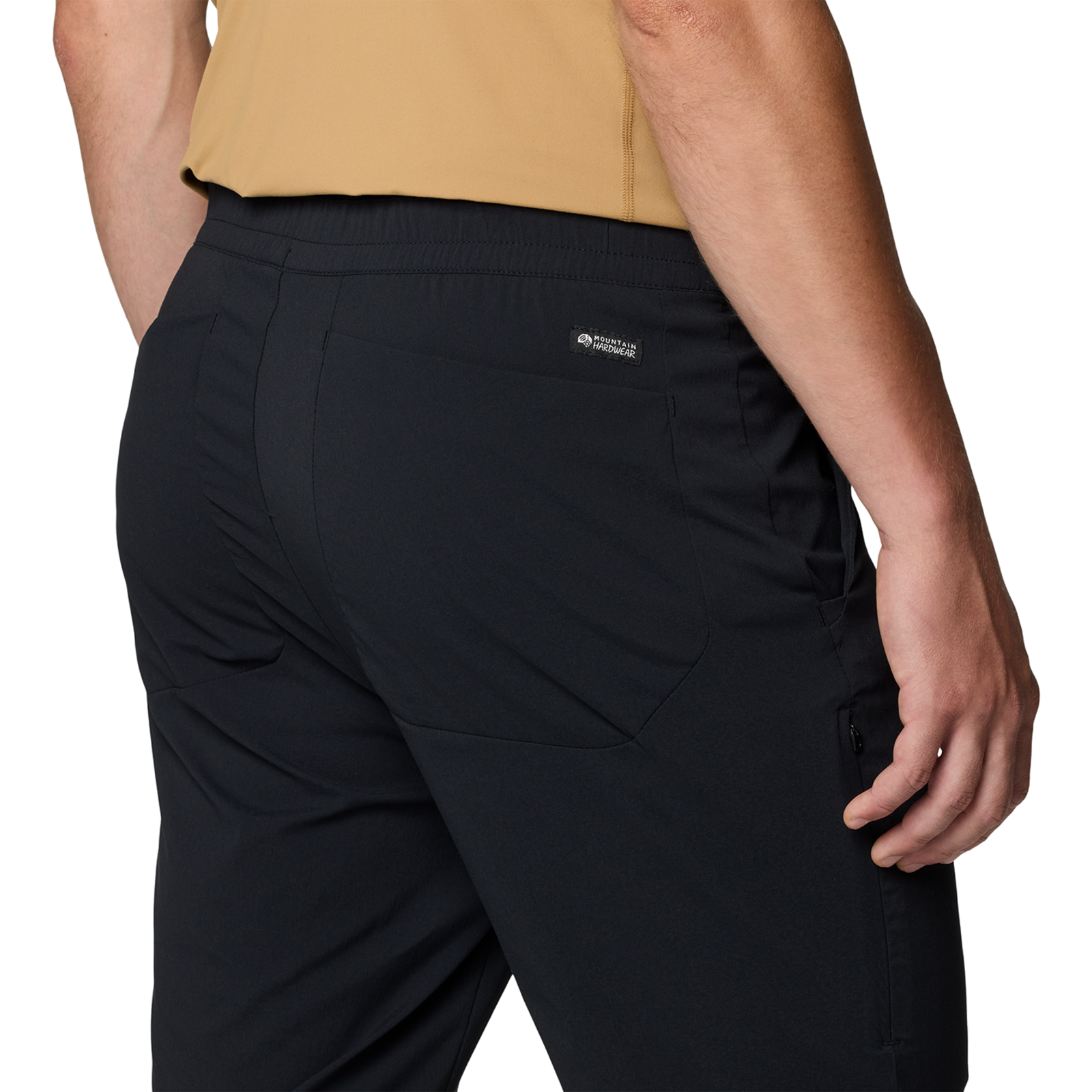Mountain Hardwear Dynama™ Pant in SCHWARZ